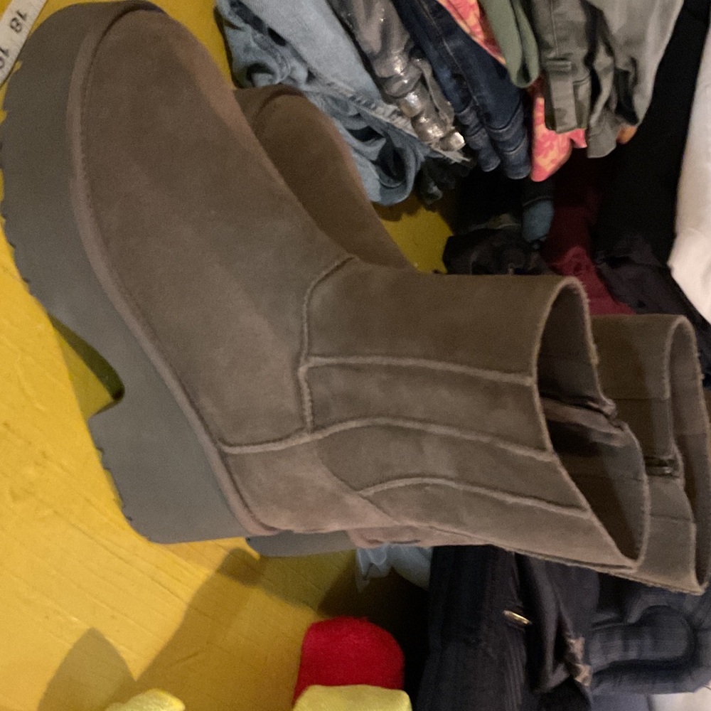 UGG Women's Dark Brown Heeled Boots